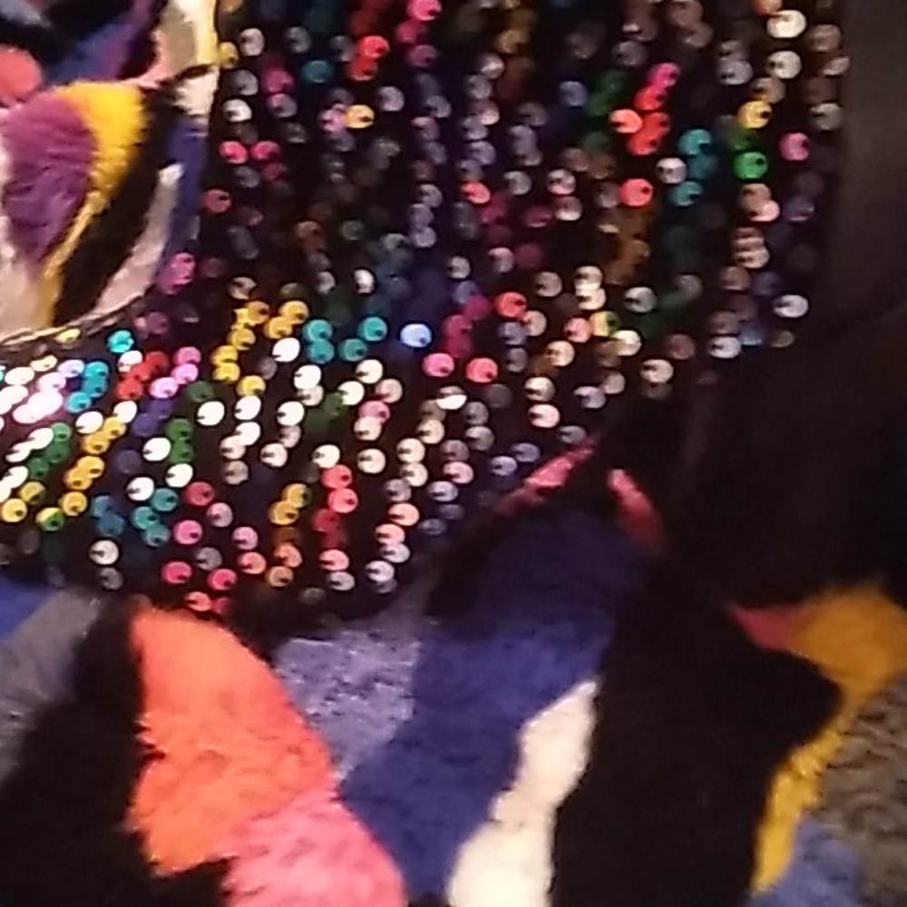 Being bling - Picture 2 of 7